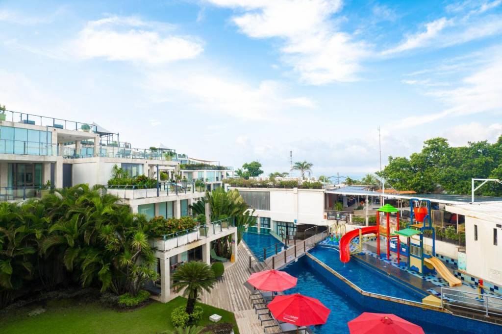FuramaXclusive Ocean Beach Seminyak Bali 4*
