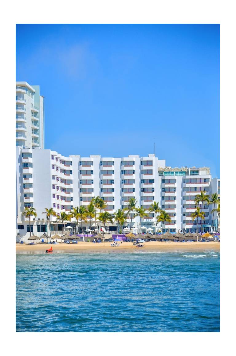 Oceano Palace Beach Hotel