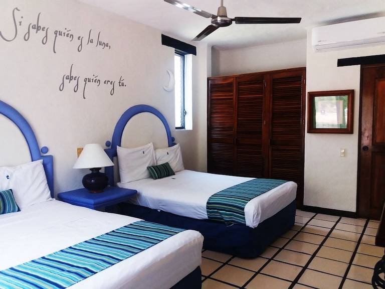 Puerto De Luna All Suites Hotel