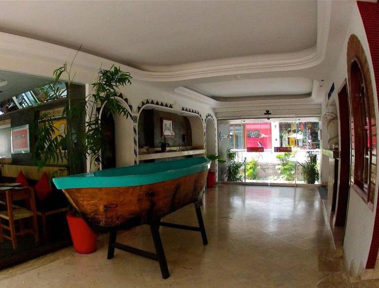 Hotel Rio Malecon