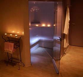 Hotel Le Six в Париже