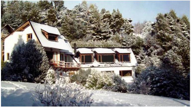 La Sirenuse Lake Suites