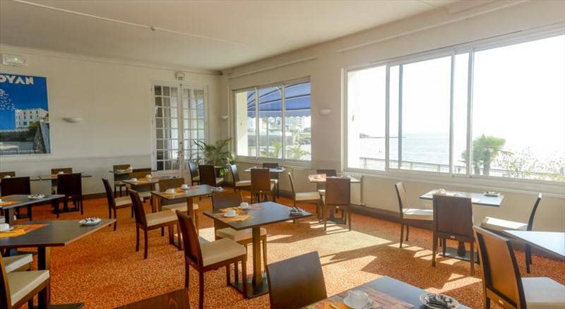 Le Grand Hotel de la Plage 3* Франция, Пуату Шаранта