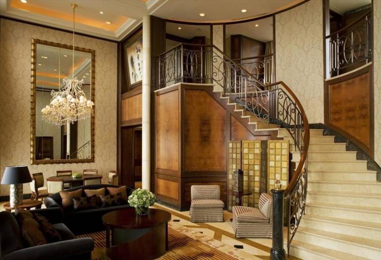 The Hongta Hotel