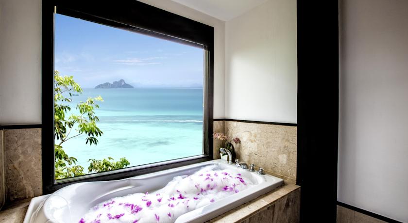 Phi Phi Villa 360 3*