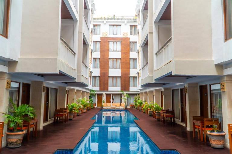 The Sun Hotel & Spa