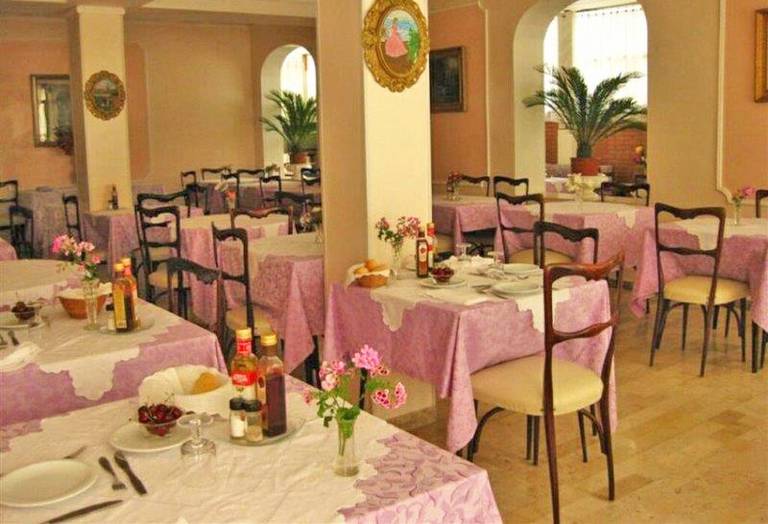 Cirene Hotel