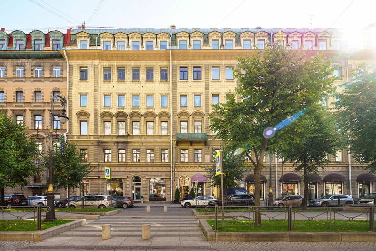 Золотой Треугольник