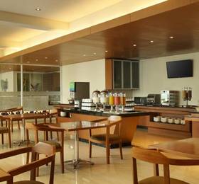 Holiday Inn Express Bali Kuta Square в Куте
