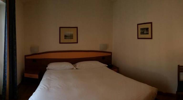 Lario Hotel