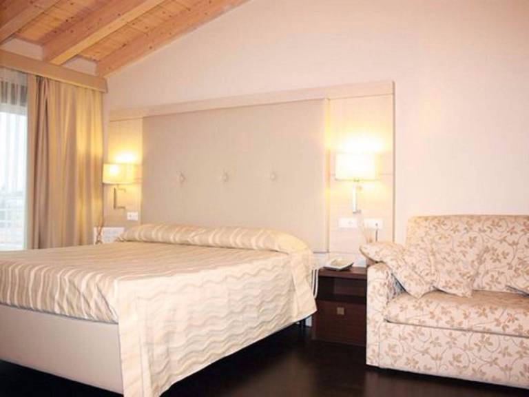 Porto Azzurro Hotel