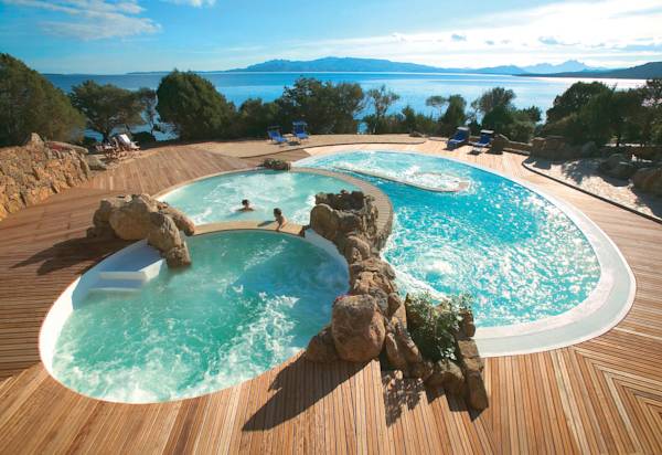 Delphina Hotel