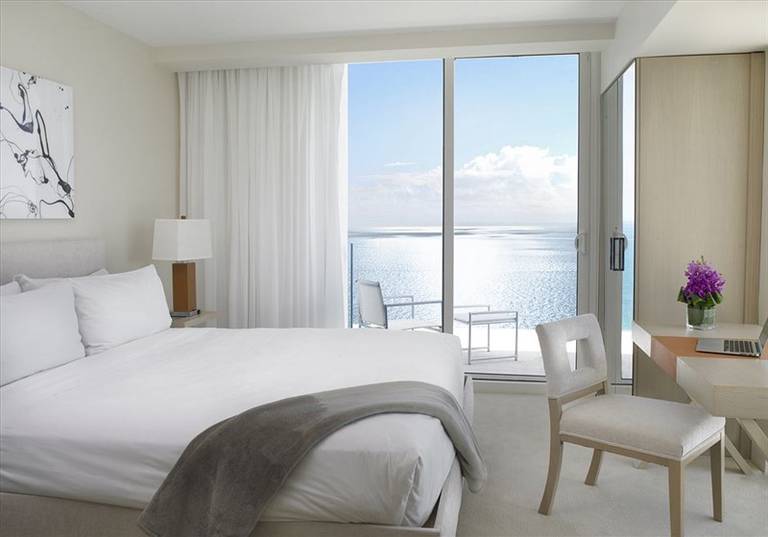 Grand Beach Hotel Surfside