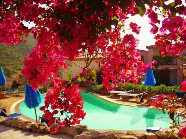 Residence Bouganvillage & Le Vele, Tanaunella /Budoni 3* Италия, Сардиния