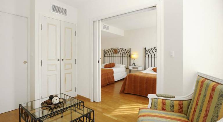 Avignon Grand Hotel