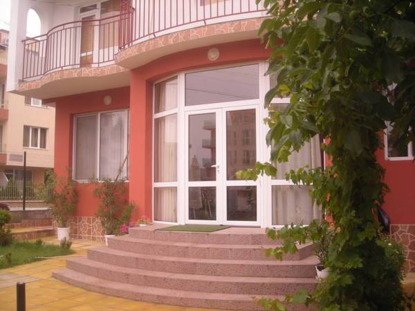 Adele House 2* Болгария, Равда