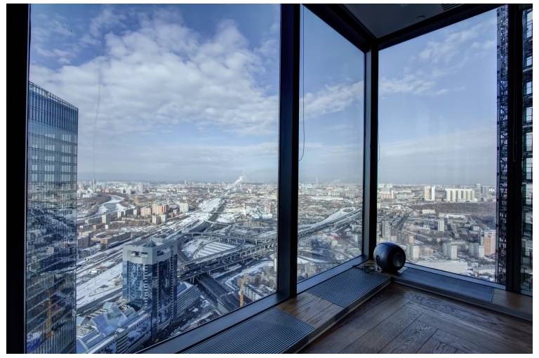 Plus 1 Hotel