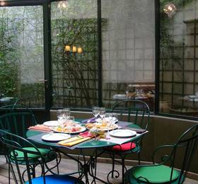 Le Relais Monceau в Париже