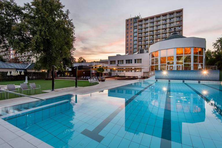 Baratsag Spa