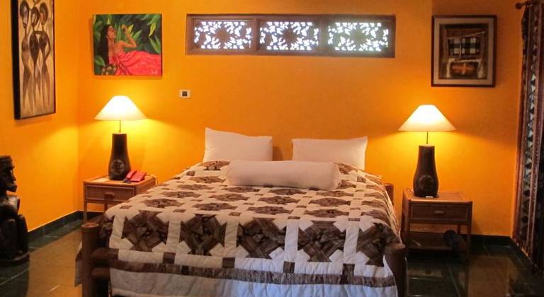 Tanah Merah Resort & Gallery