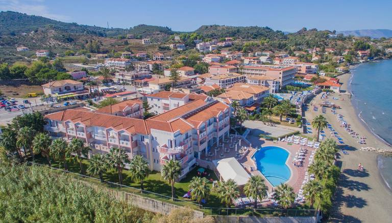 Xenos Kamara Beach Aparthotel