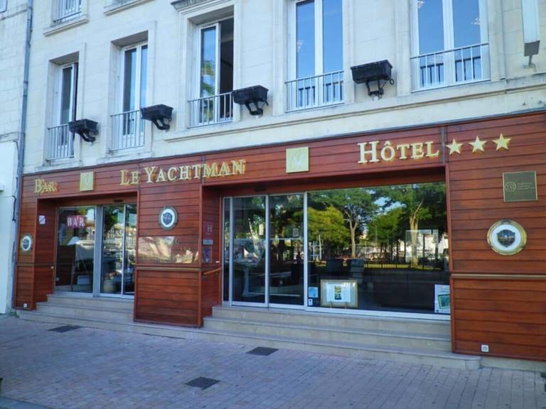 Le Yachtman Hotel