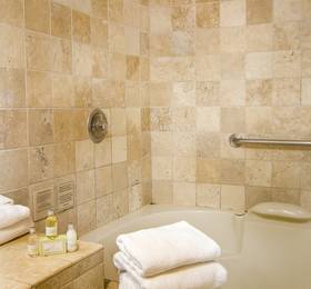 Best Western Plus Laguna Brisas Spa Hotel в Калифорнии