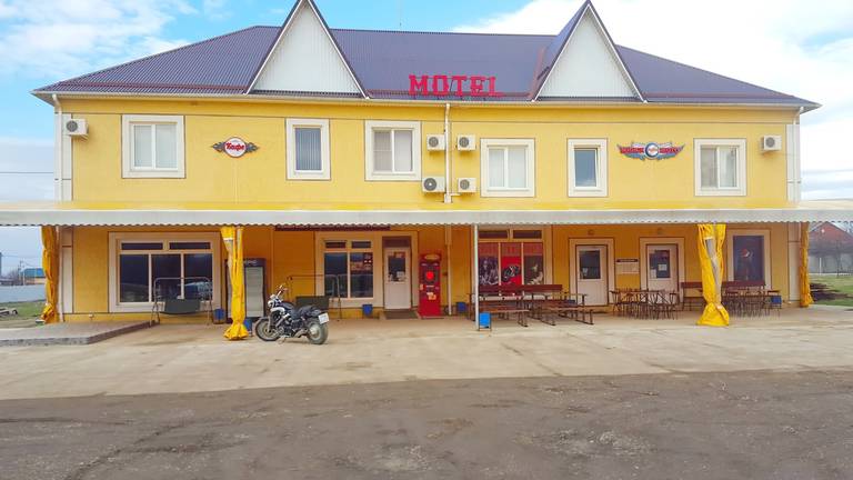 FREESOUTH  BIKE MOTEL