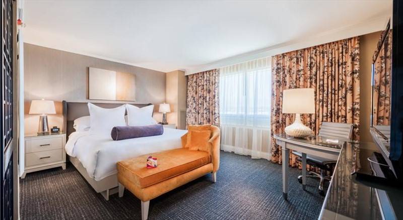 Crowne Plaza Los Angeles - Commerce Casino 4* США, Лос-Анджелес