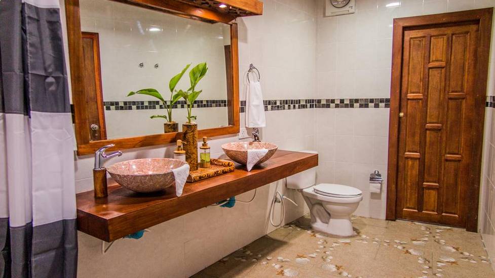 Rasdhoo Dive Lodge коттедж Мальдивы, Атолл Расду