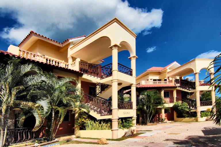Villa Baya Aparta-Hotel