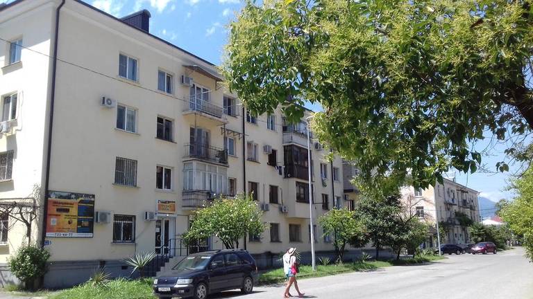 Apartment Djonua