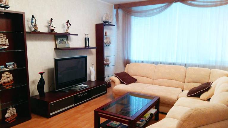 Apartments on Olimpiyskiy Bulvar