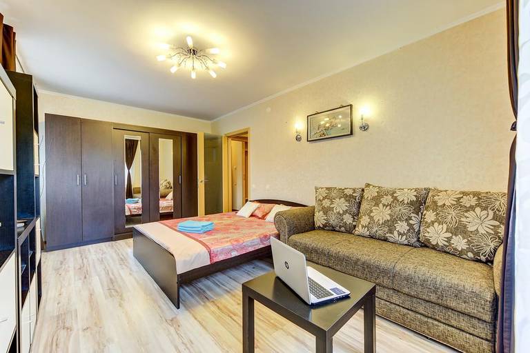 Apartments on Prospekt Lenina 38