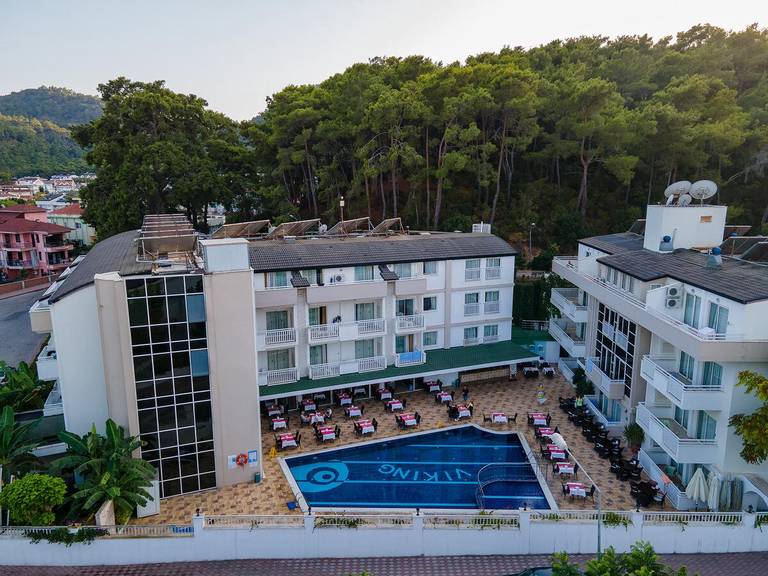 Viking Suite Hotel