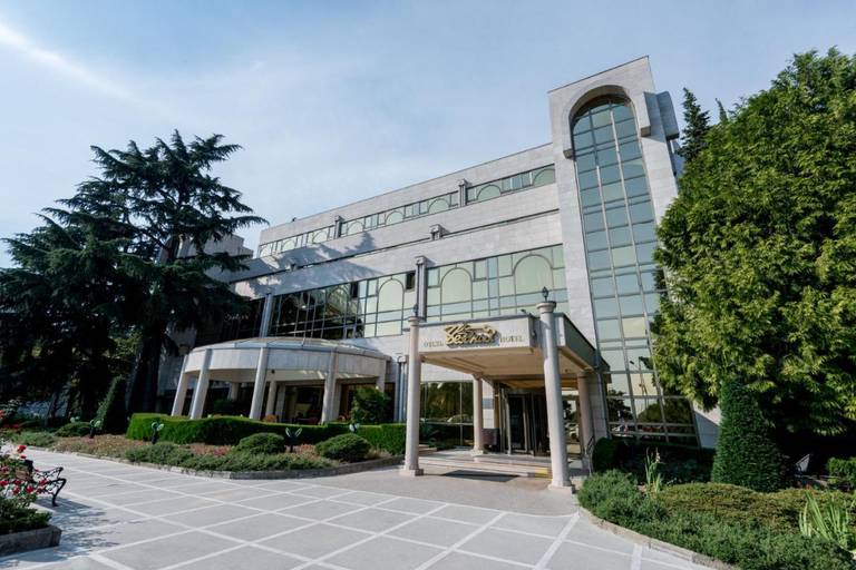 Звездный City Hotel