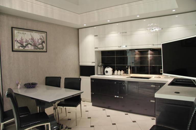 Apartment on Komsomolskaya 295