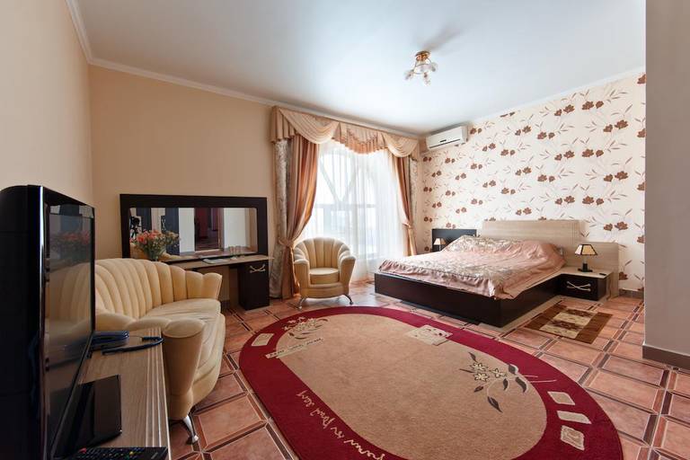 Vavilon Hotel