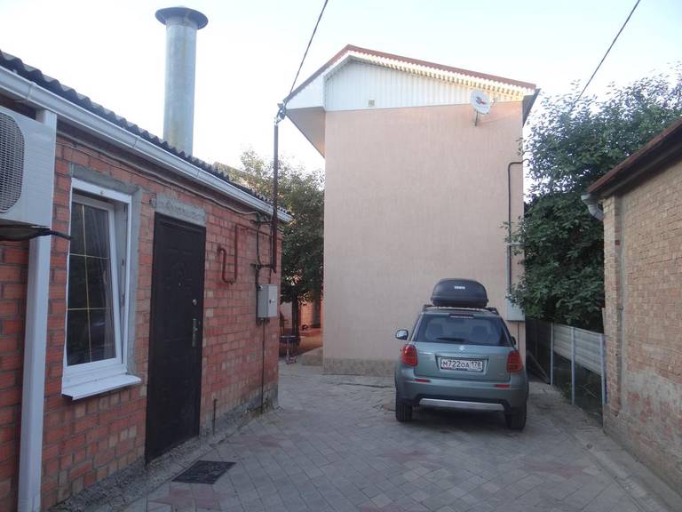 Guest House on Shevchenko