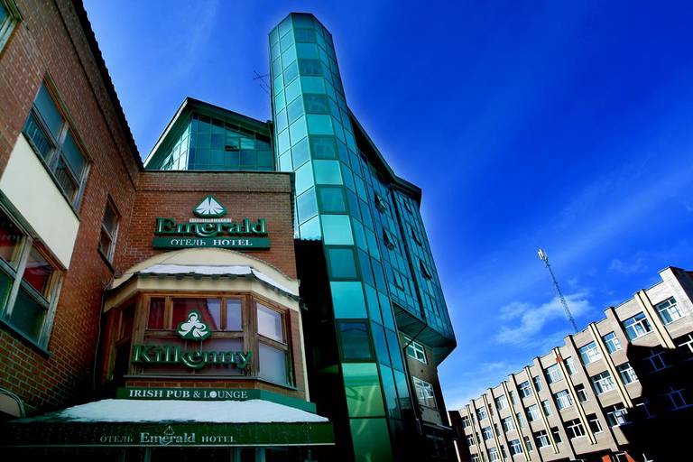 Emerald Hotel