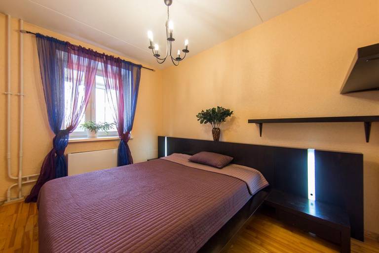 Apartment Krasnykh Komandirov 25