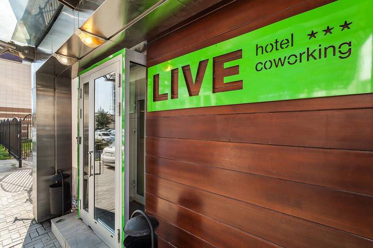 Live Hotel
