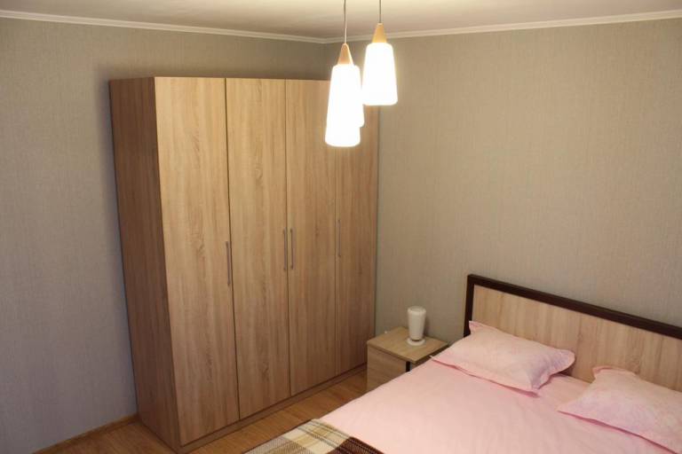 Apartment on Mashinnaya 44