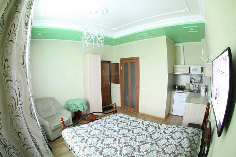 Mini-Hotel on Azina