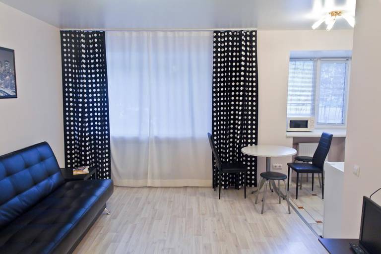 Apartment Asllis-hall on Malysheva 73 A