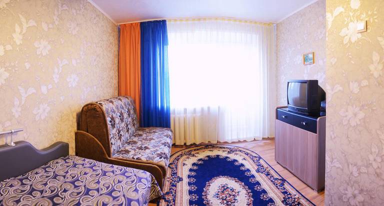 Apartment Na Sverdlova 45