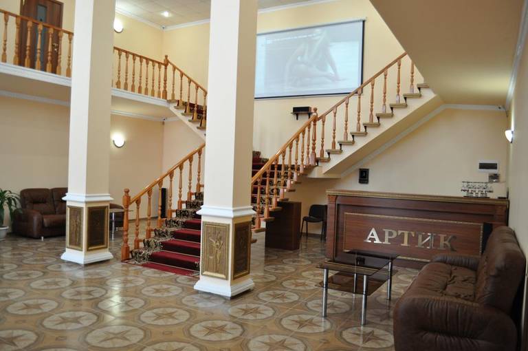 Hotel Artik