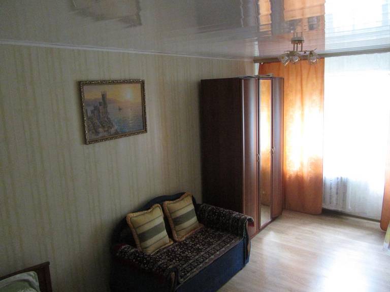 Apartment on Marshaka 7