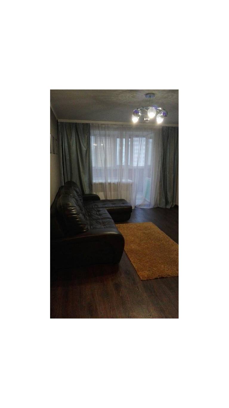 Apartment Antonova-Ovseenko 31