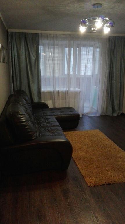 Apartment Antonova-Ovseenko 31